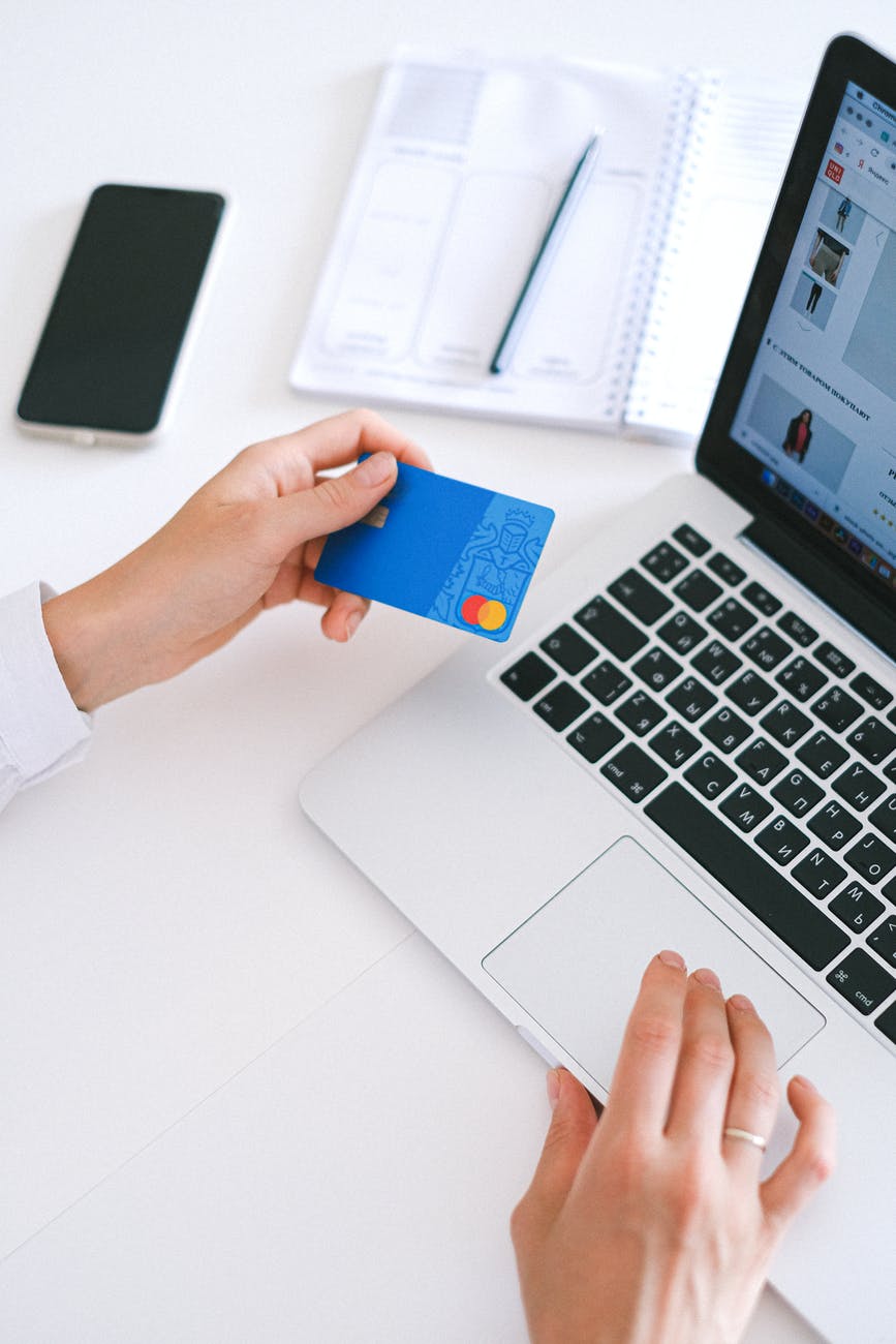 6 Reasons Why You Need To Shop Online