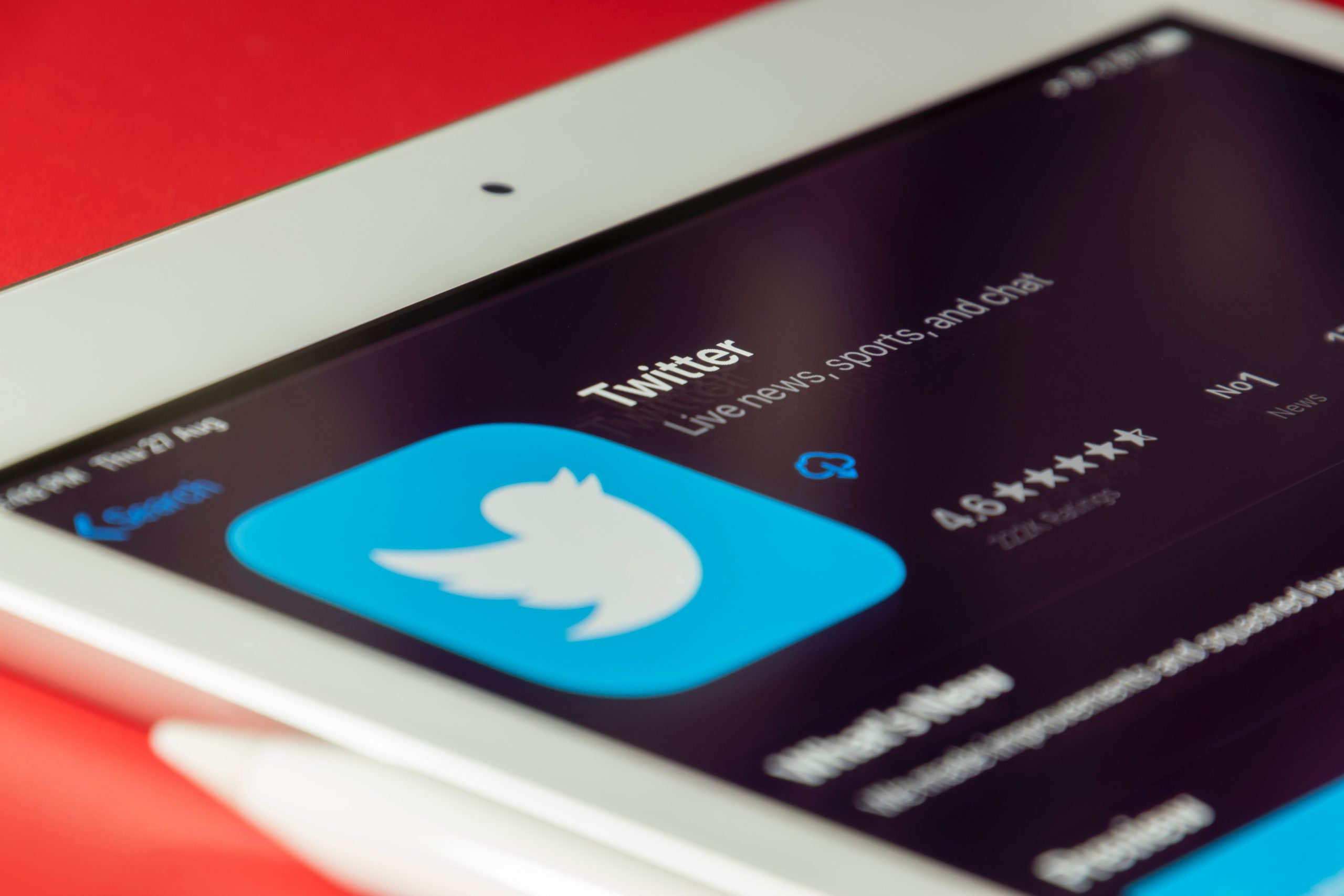 Twitter Launches Ad-Revenue-Sharing Program for Creators, Blue Subscribers Already Receiving Payments
